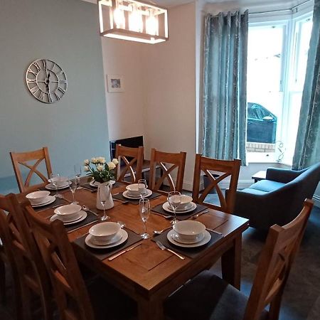 West Cliff Townhouse With Parking Villa Whitby Ngoại thất bức ảnh